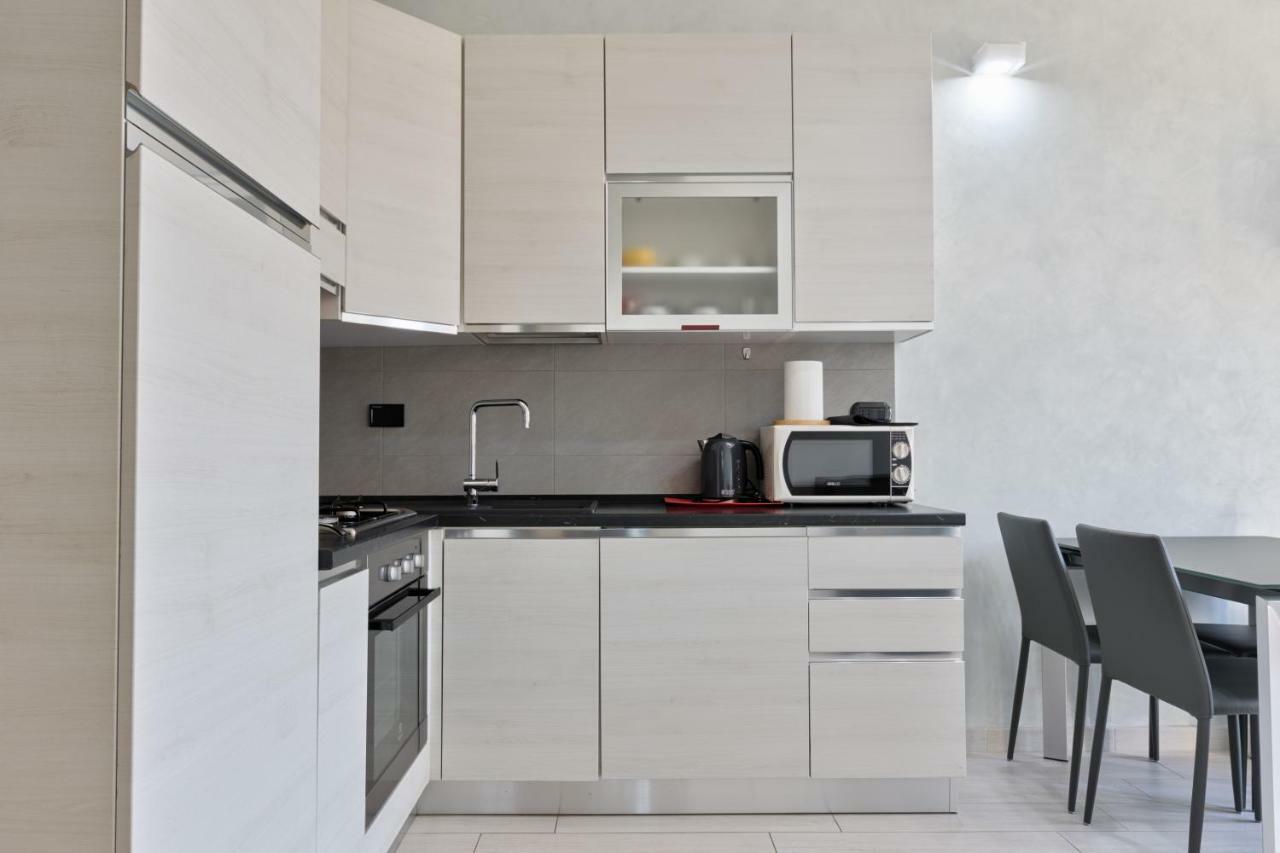 Torino Tribunale & Porta Susa Flat Apartment Exterior photo